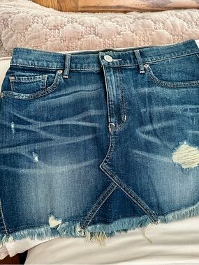 Express Vintage Distressed Denim Miniskirt size 8 NWOT